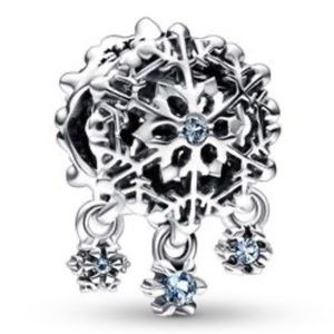 Pandora ICY SNOWFLAKE DROP CHARM
